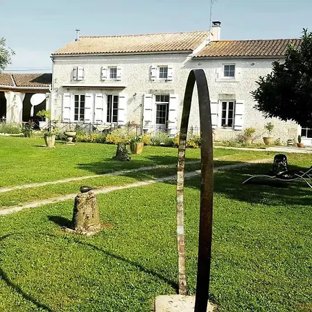 La Revetizon * Neuvicq-le-Château